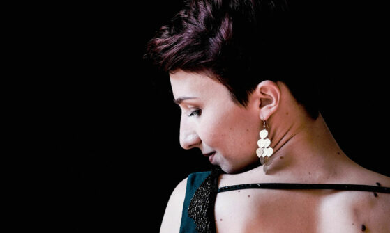 BRENDA POUPARD, ANOUK DEFONTENAY, LÉONTINE MARIDAT-ZIMMERLIN ET ANNE PAGÈS-BOISSET UNE, DEUX, TROIS VOIX