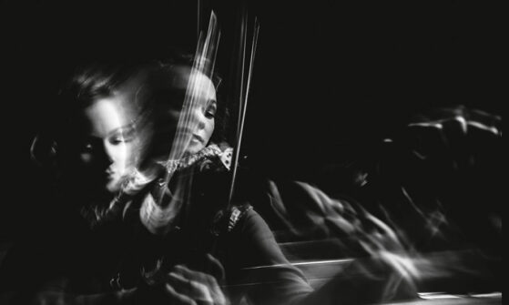 MOZART /SCHUMANN HILARY HAHN